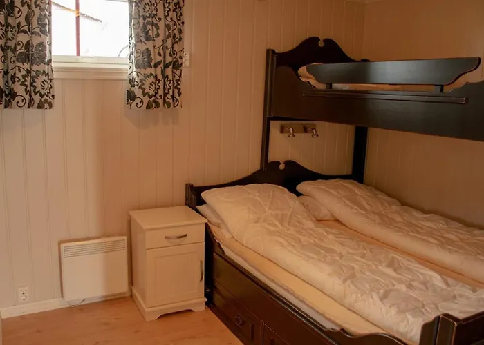 龙达讷豪里斯特约尔酒店 酒店